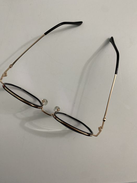 Продам очки оправа женские