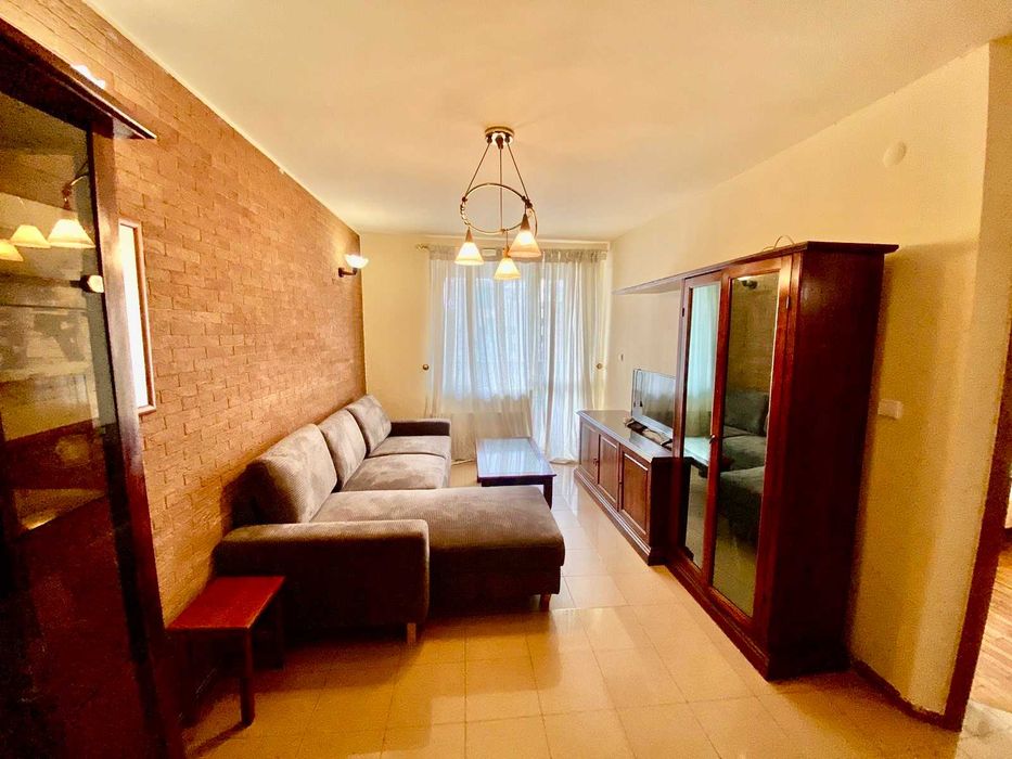 Дава се под наем Тристаен апартамент в София, Хиподрума - 100 кв.м за 258345.09 € - Снимка #3