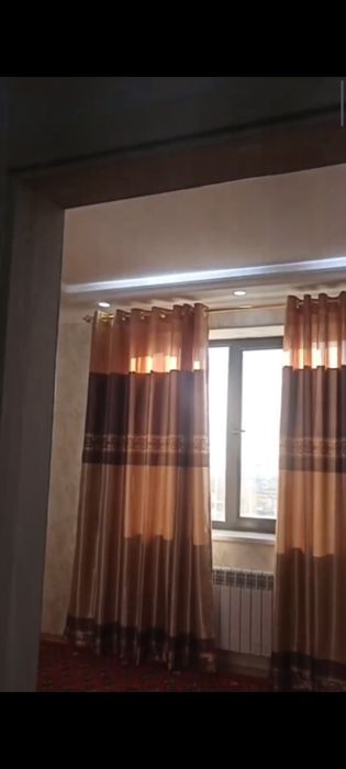 Kvartira sotiladi srochna