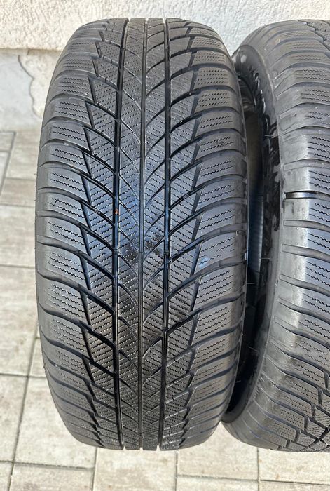 Anvelope / cauciucuri iarna 225/60/18 Brigestone Blizzak RFT DOT2022