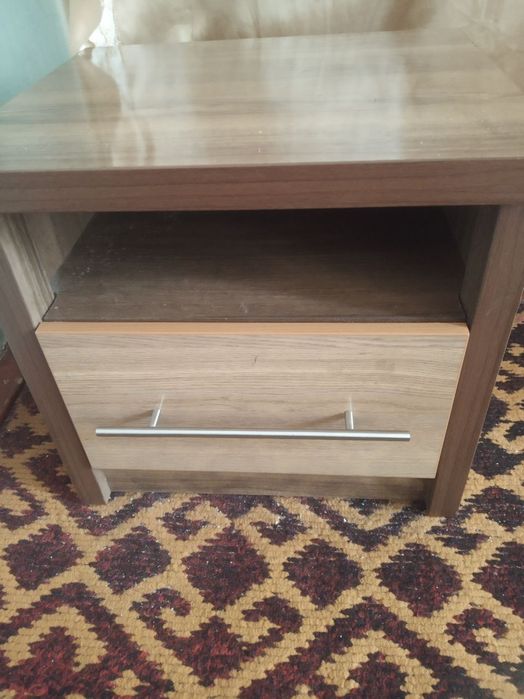 Spanniy mebel sotiladi