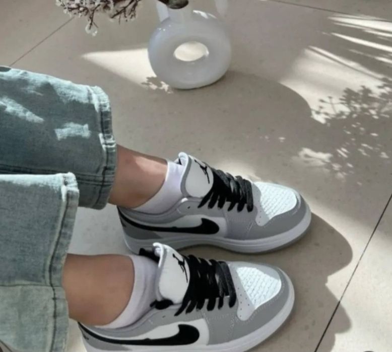 Кроссовки nike air