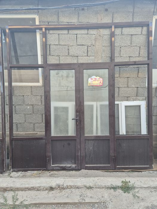 Витраж алюминь  270х290