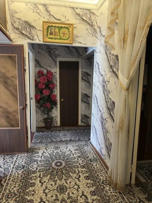 Yunusobod 19 kvartira sotiladi, arzon va yashash uchun qulay, shinam