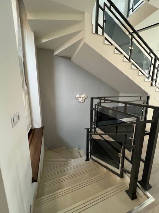 Ул, Никитина-Сдается новый частный дом в центре города!