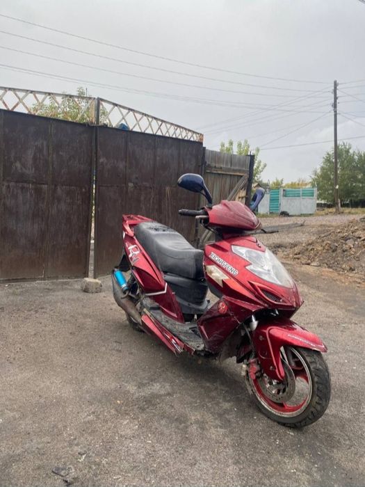 Продам скутер 150 куб