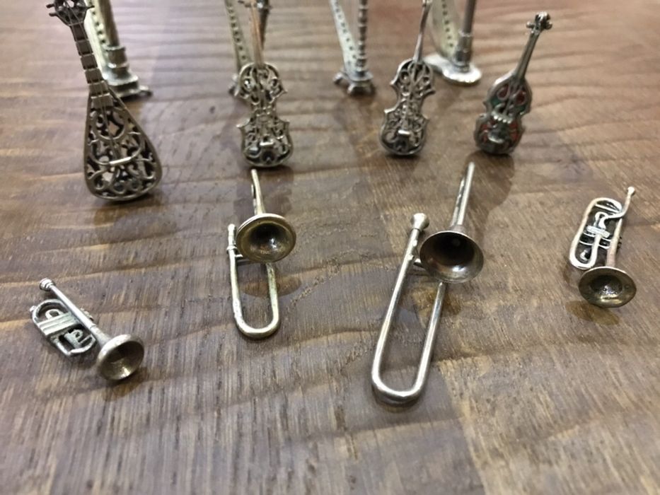 Сребърни миниатюри