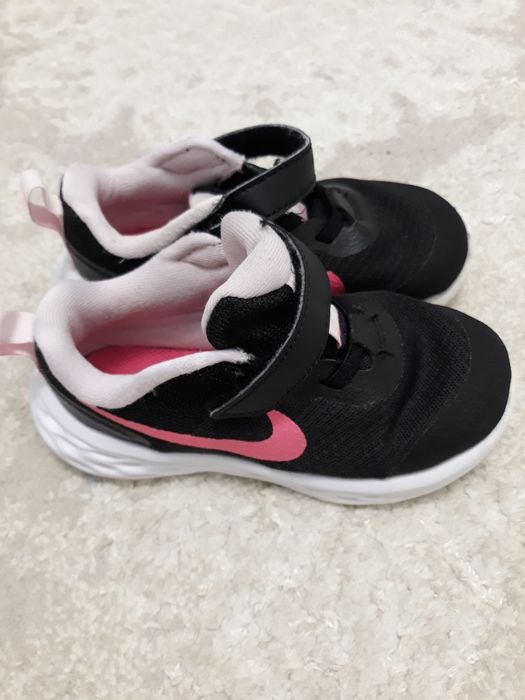 Оригинални детски маратонки найк и адидас 26 и 27 номер