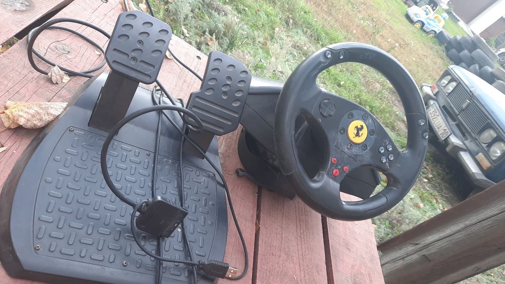 РульThrustMaster Ferrari GT Experience