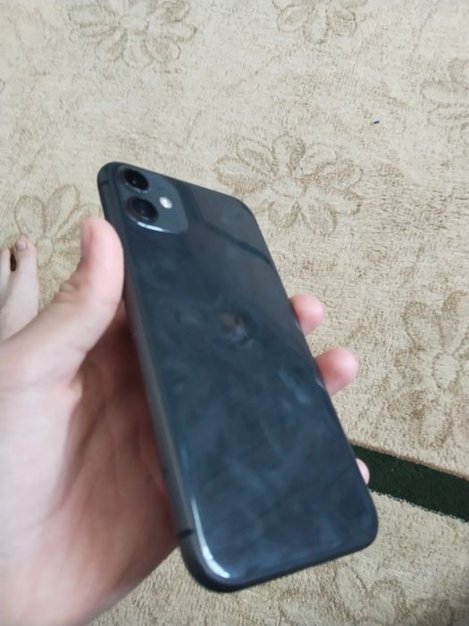 iPhone 11 б/у Обмен на Самсунг или Редми Без дп
