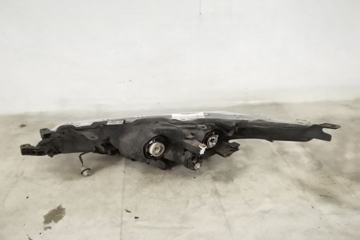 Десен фар Лед Оригинален в добро състояние Toyota Корола / Toyota Coro