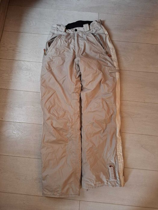 Pantalonii ski/snowboard