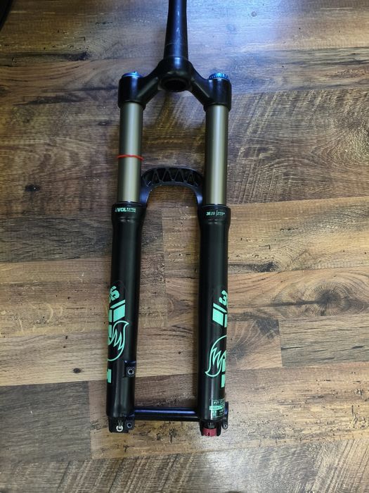 Furca fox36 talas 120-160