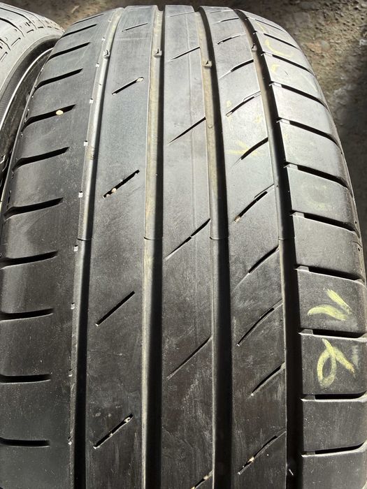 2x Anvelope Vara 205/60 R16 - Kumho Ecsta ps71