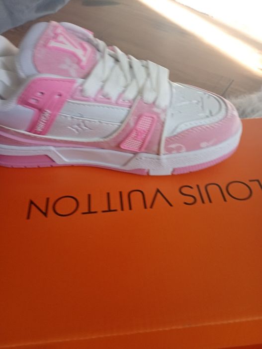 Adidași dama ,LV roz pudra