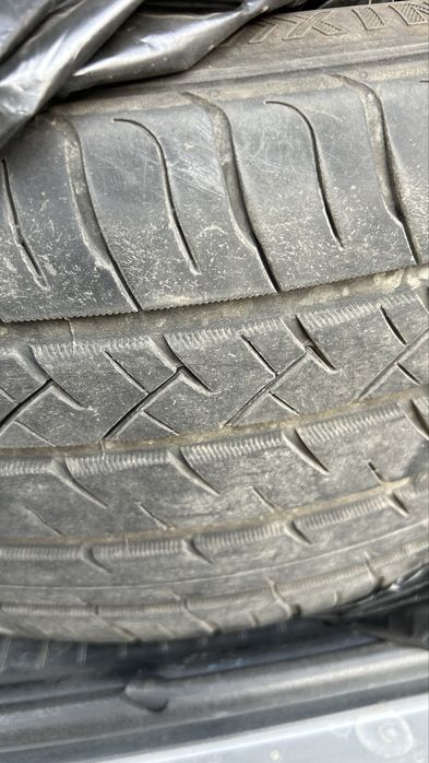 225/45/17 лето 2 шт