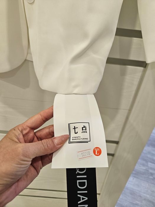 Продам новый пиджак