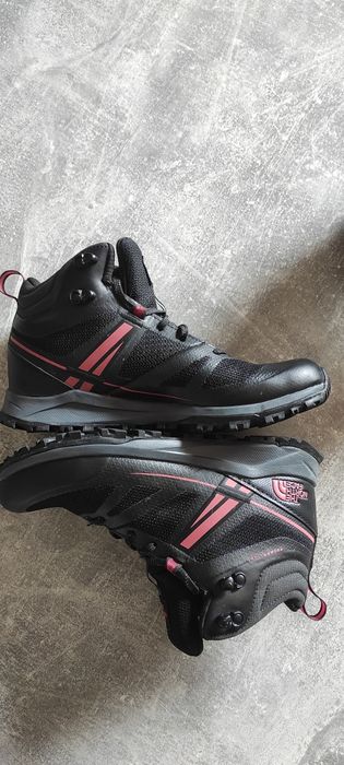 Туристически обувки The north face