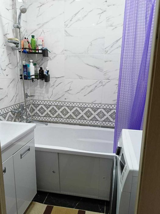 Трехкомнатная квартира в Майкудуке
