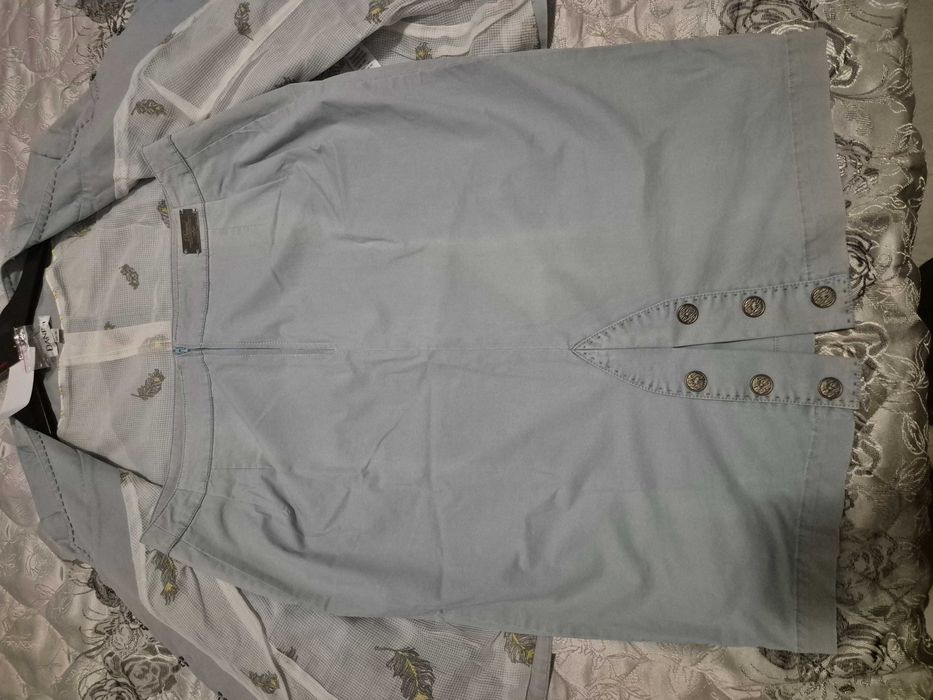 Сако и пола на Danini