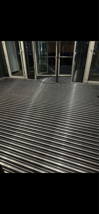 Придверная решетка металлическая