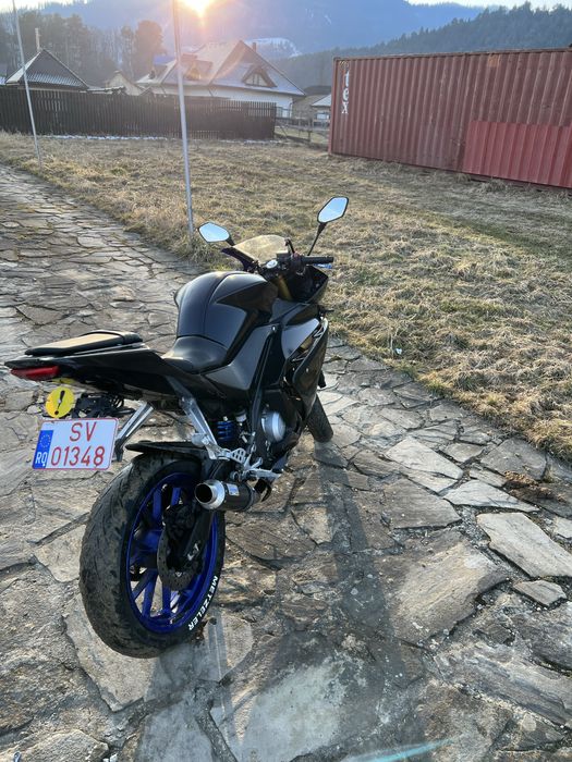 Yamaha yzf r125 2016