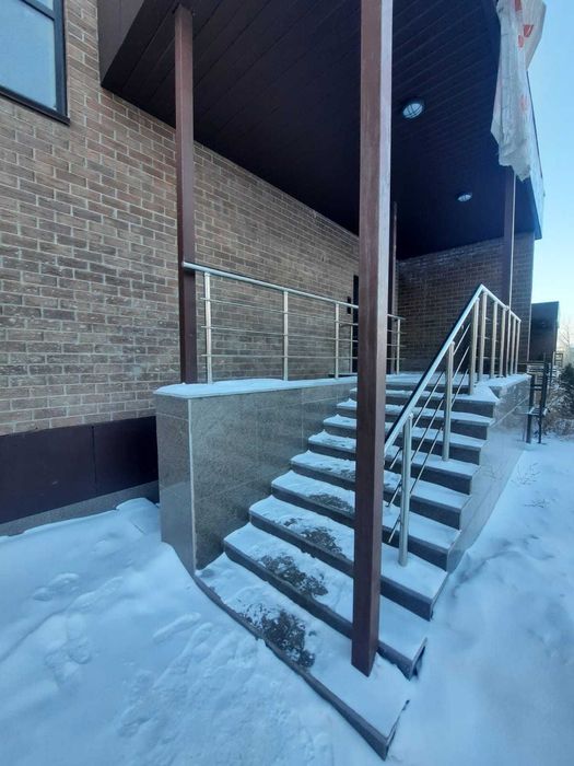 Продается 2 ком квартира