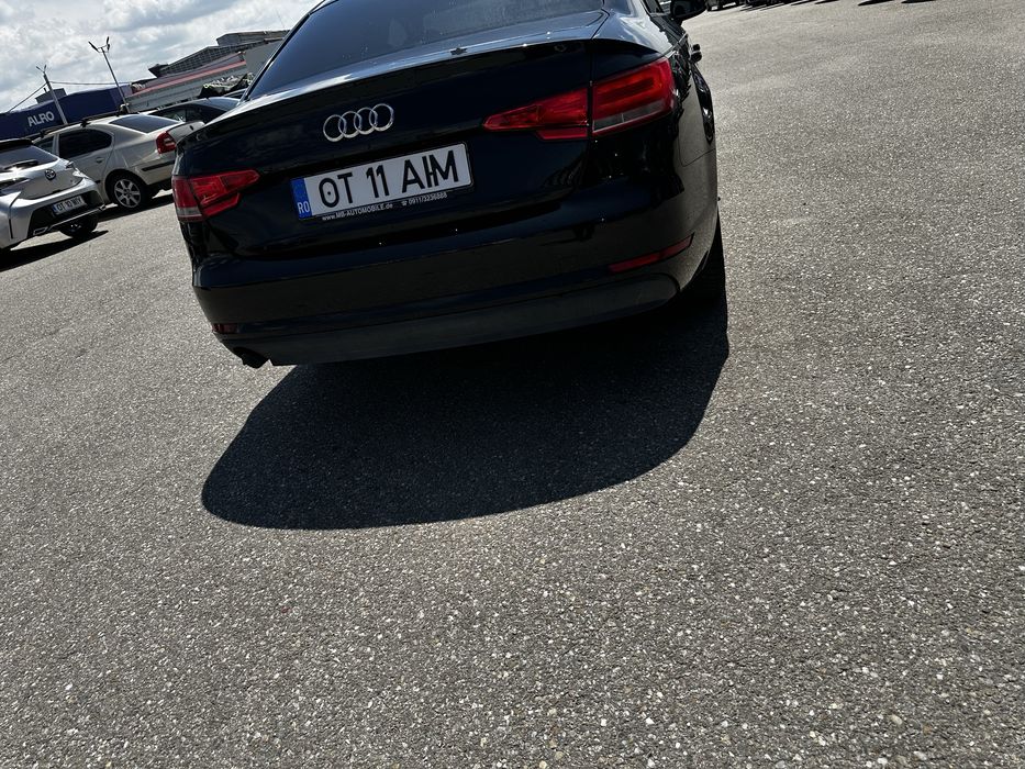 Audi a4 B9 2018 berlină , cutie automată .