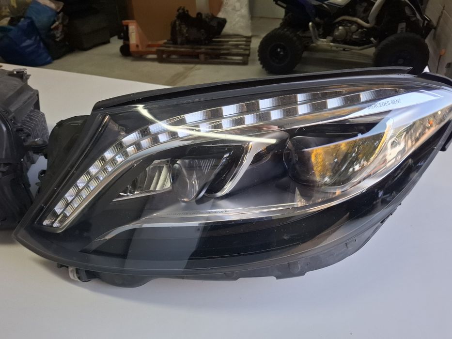 Фарове Mercedes w222 s class , с класа