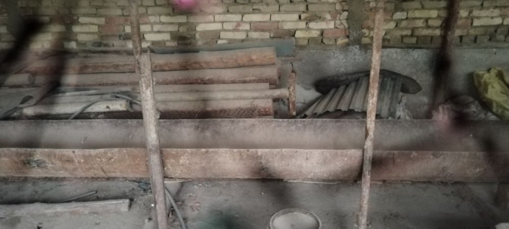 Тезда охур моллар учун сотилади болор лар хам бор