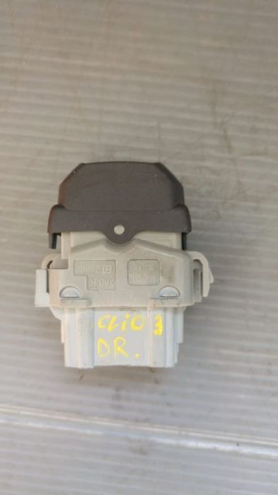 Buton electric geam dreapta renault clio 3 model 3 usi 2808203