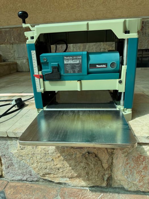 Reysmus MAKITA 2012 NB ishlatilmagan.