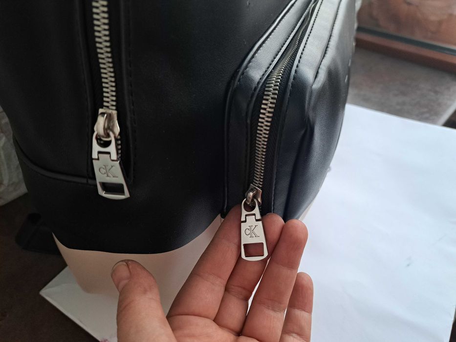 дамска ,мъжка раница,чанта Calvin Klein