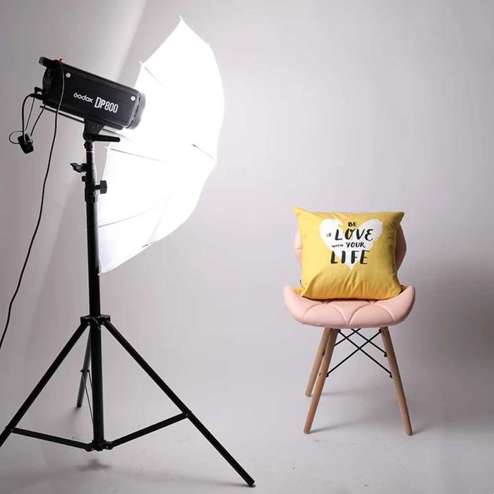 Фото чадър 83 см – бял дифузен или сребрист отражателен