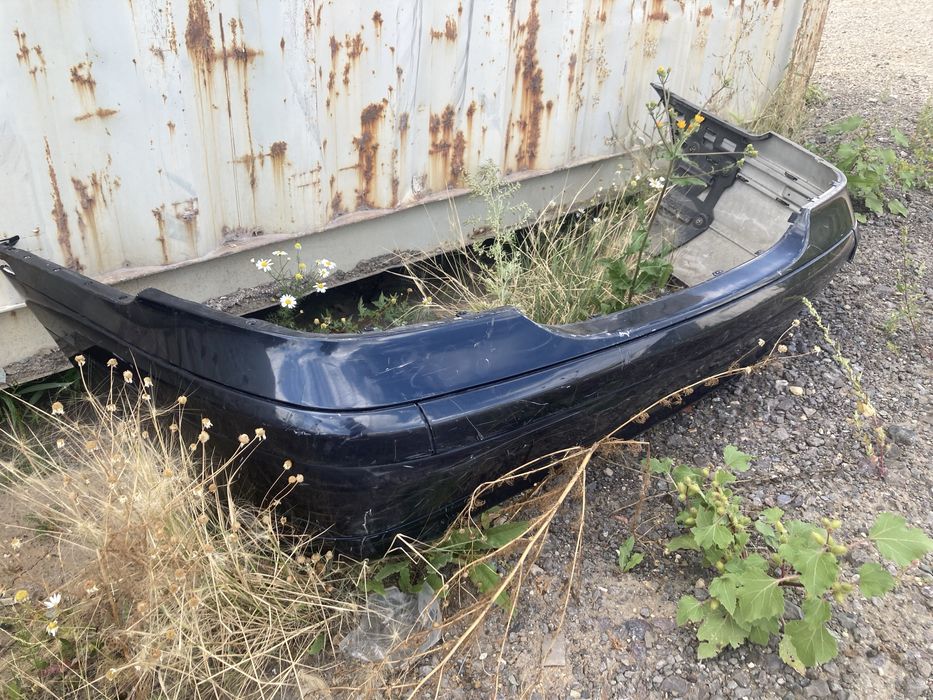 Бампер задний Мерседес W203 / Mercedes C W203