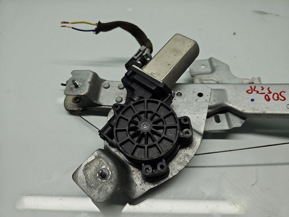 Macara electrica geam stanga spate Dacia Duster [Fabr 2010-2017] 82721