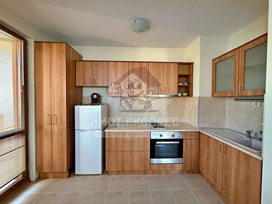 Дава се под наем Тристаен апартамент в Асеновград - 90 кв.м за 382.5 € - Снимка #5