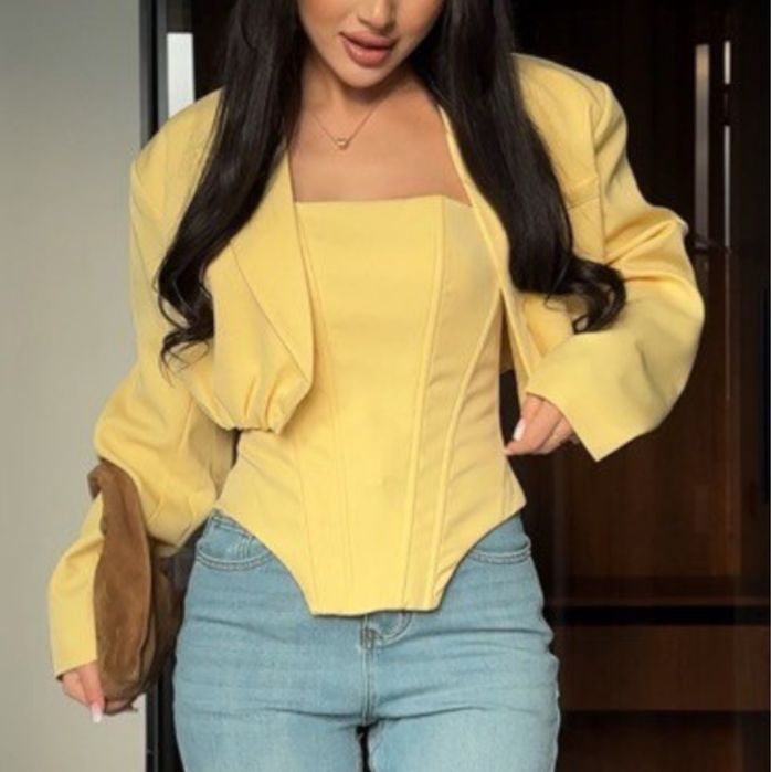 Корсет с пиджаком