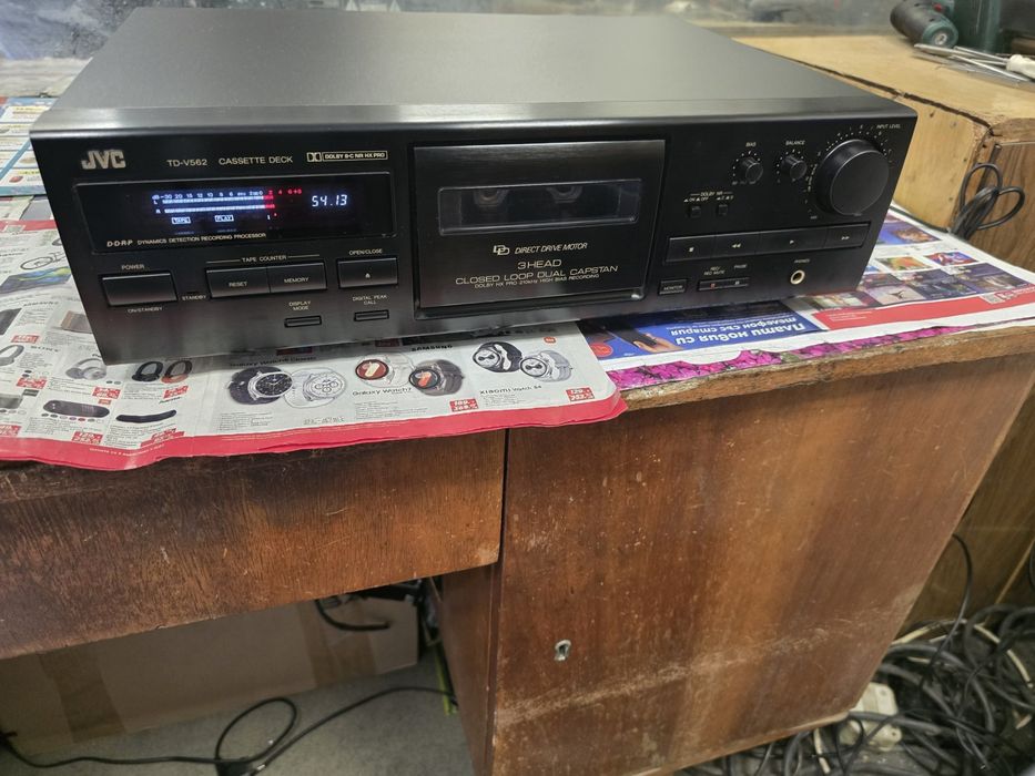Триглав Дек JVC - TD-V562