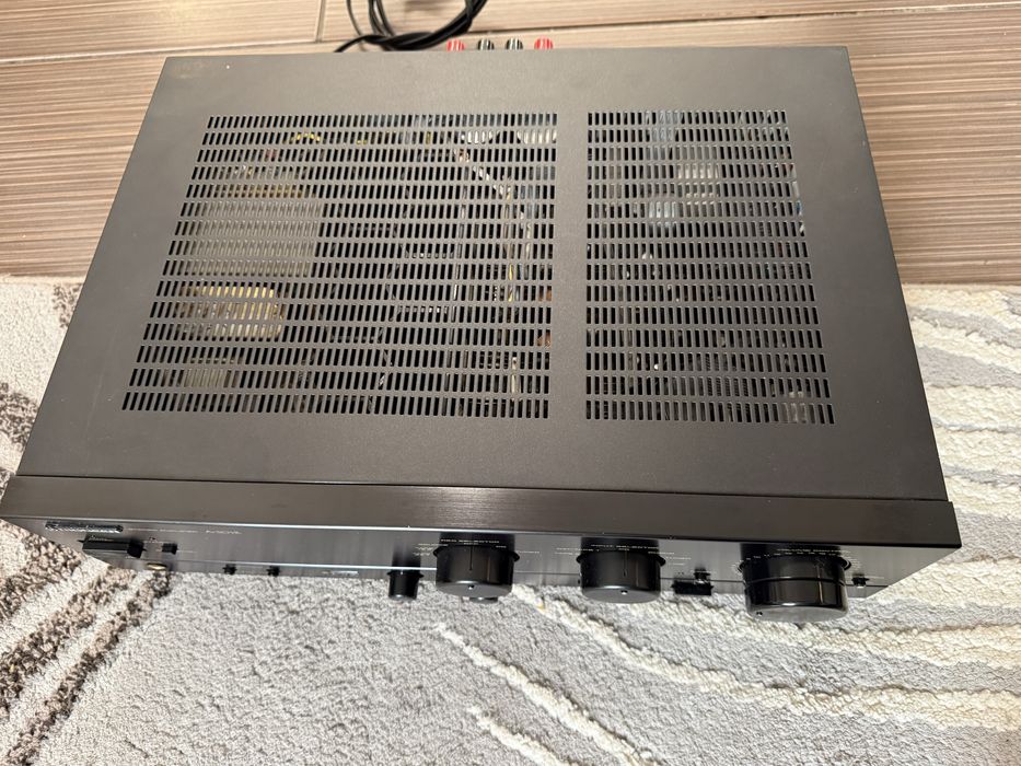 Pioneer A-501 Стерео усилвател