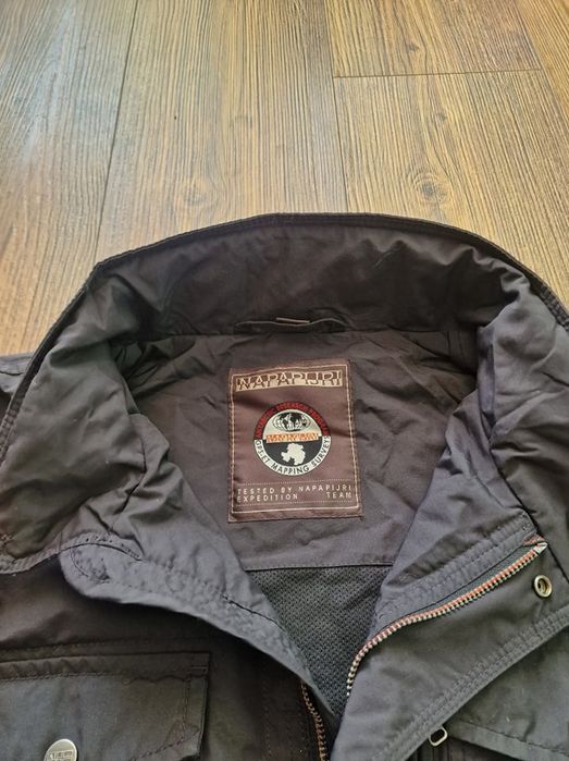 Страхотно мъжко яке NAPAPIJRI размер L
като ново, размери 56см е