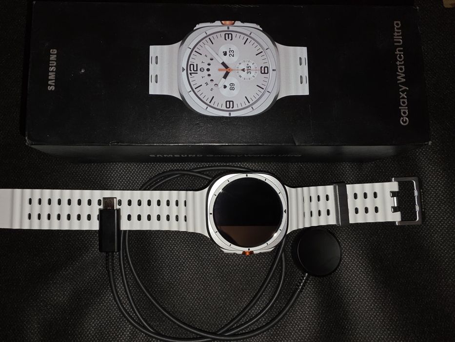 Samsung galaxy watch ultra белые