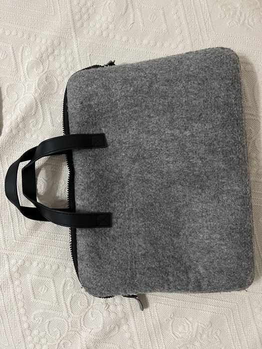 Продам сумку для ноутбука войлочную