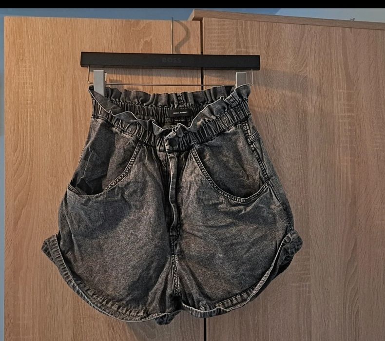 Pantaloni scurți Isabel Marant gri marime 38 talie inalta si elastic ca noi
