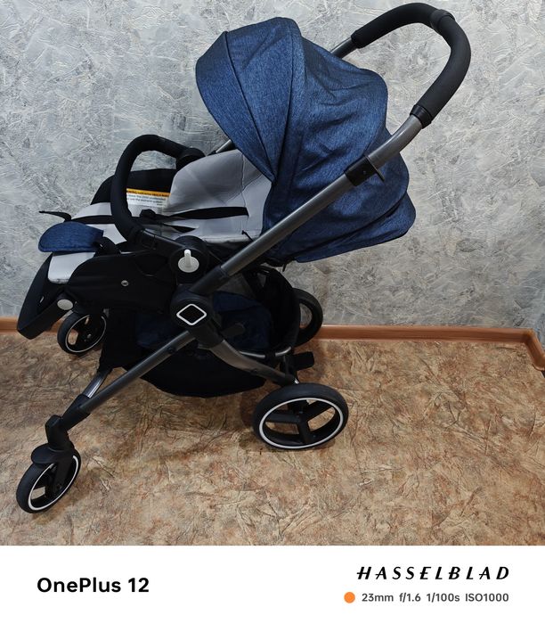 Коляска прогулочная