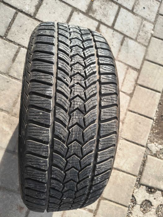 Зимни гуми debica frigo hp2 XL 225/55 R17   DOT 21