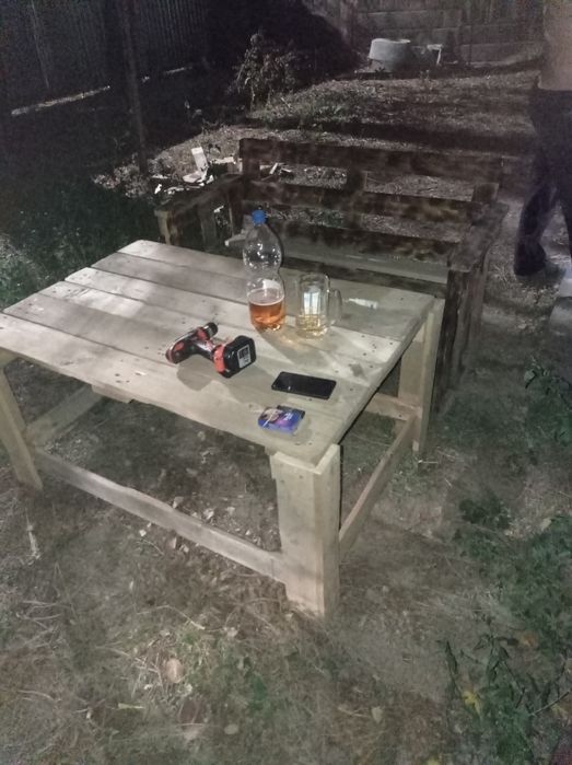 Продам комплект мебели