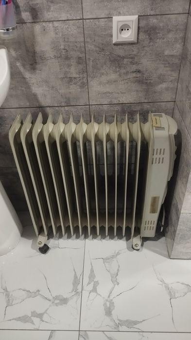 Продаётся масляный обогреватель