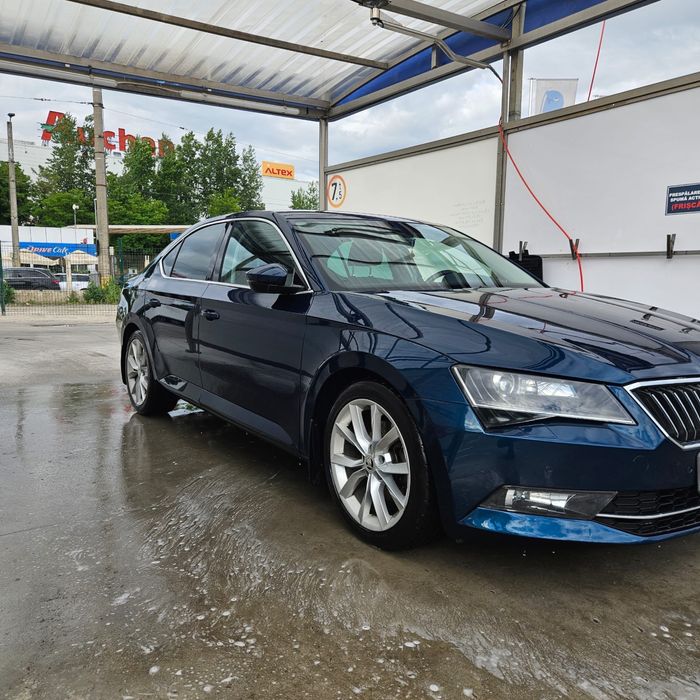 Skoda Superb 2016