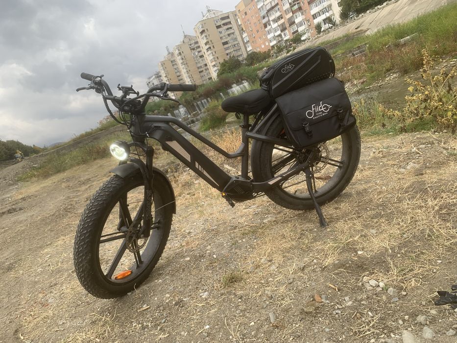 Vând bicicletă electrică FIIDO TITAN – 770 km – GARANȚIE până în iunie 2027!